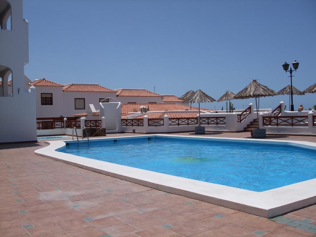Club El Beril Aparthotel Costa Adeje  Exterior photo